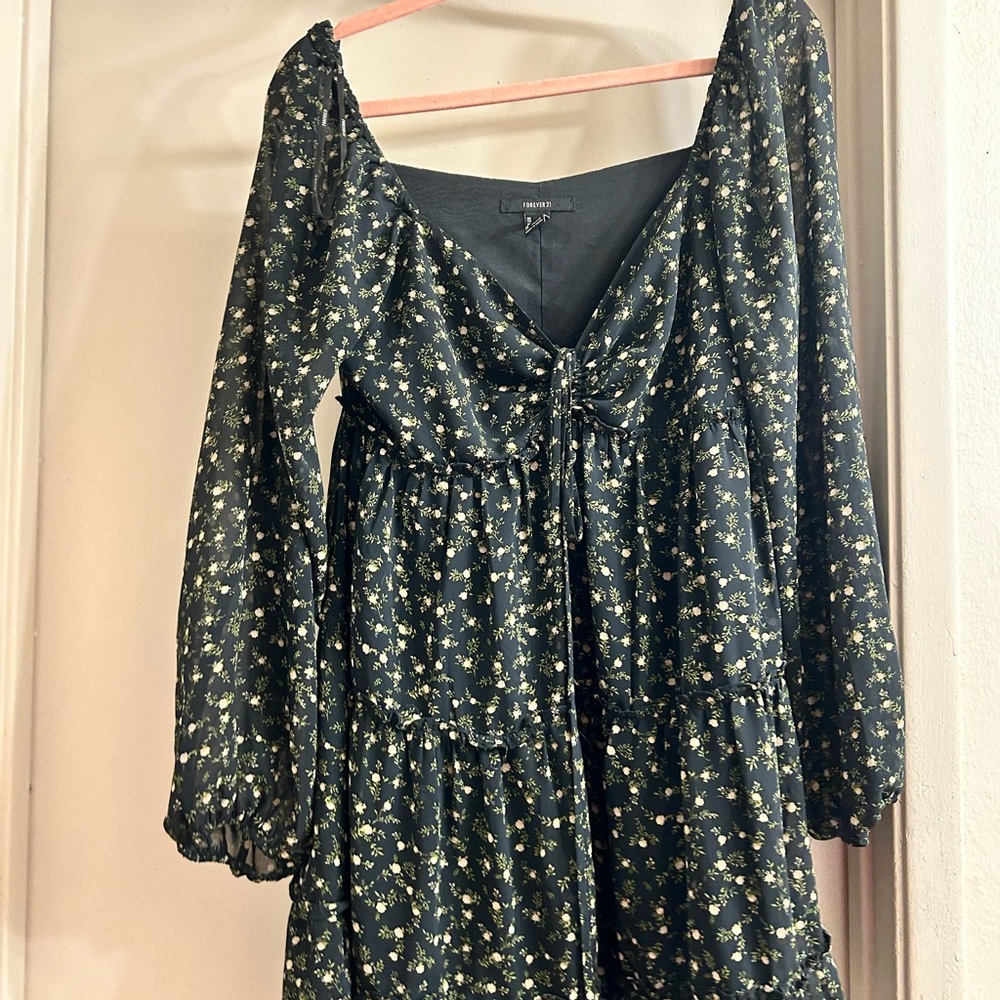 Forever 21 Black Floral Dress